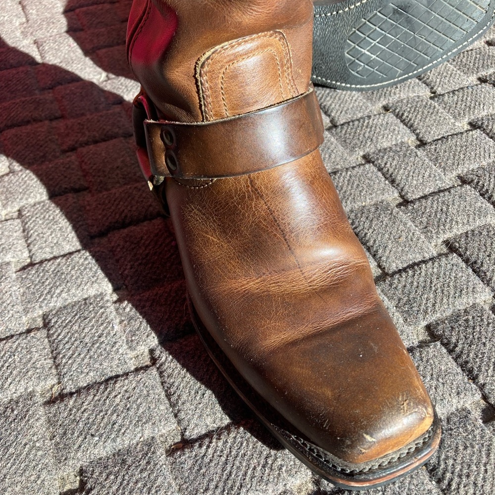 Used 8.5 FRYE mid calf biker boot - Picture 6 of 6